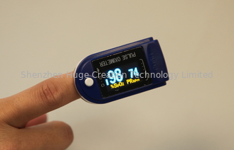China Oxímetro del pulso de la yema del dedo de Bluetooth, exhibición del Dual-color OLED proveedor