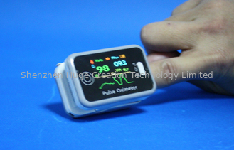 China Sensor inalámbrico del oxímetro del pulso del finger de  para el niño proveedor
