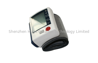 China Monitor automático de la presión arterial de Digitaces de la muñeca de Omron exacto proveedor