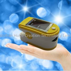 China Oxímetro disponible del pulso de la yema del dedo del  con la alarma de baja tensión proveedor