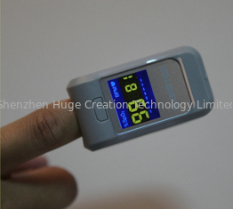China Medidas pediátricas del oxímetro del pulso para el uso en el hogar, mini oxímetro personal del pulso proveedor