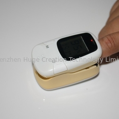 China Probador personal del oxímetro del pulso de la yema del dedo de mano con la función visual de la alarma proveedor